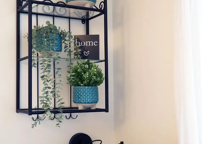 아파트 Stella's Kappeli - Near Bus Station And Airport - Near Bus Tram Stops - Free Parking, Wifi And Netflix - New Renovation *