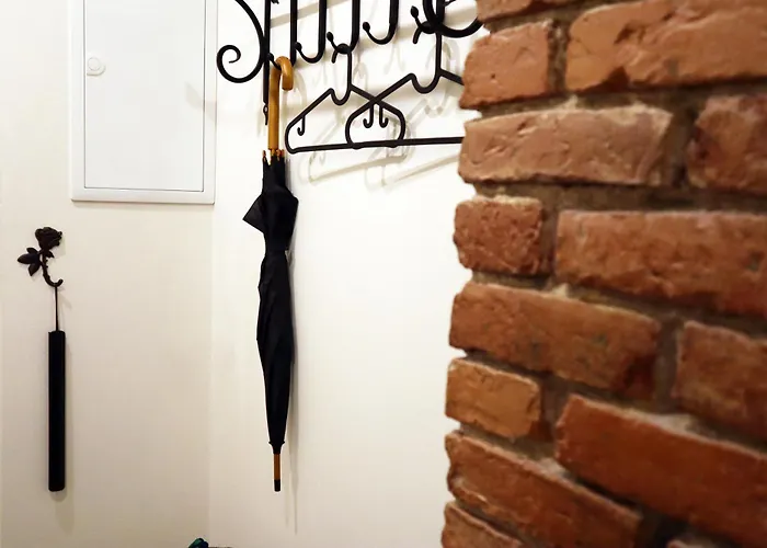 아파트 Stella's Kappeli - Near Bus Station And Airport - Near Bus Tram Stops - Free Parking, Wifi And Netflix - New Renovation 탈린